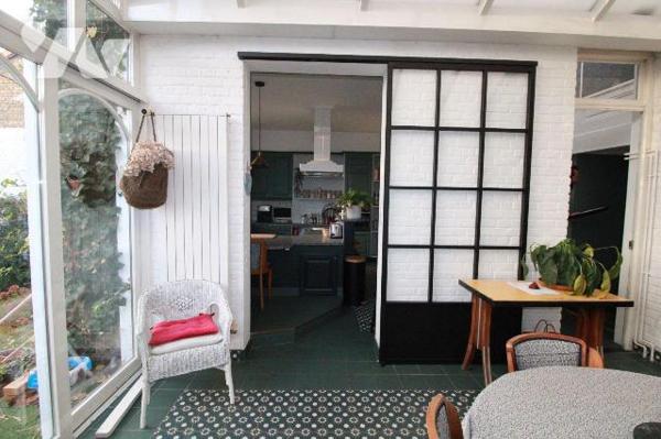 Authentique maison bâtie en 1900 sur une parcelle de 489 m², située à Rosendaël dans un secteur...