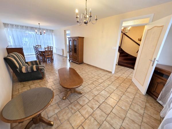 Très belle maison semi individuelle 3 chambres