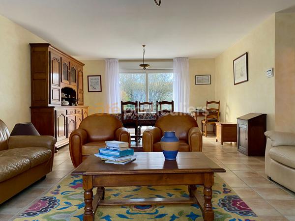 Vente Maison145,3 m² - 6 Pièces - GIVRY (71640)