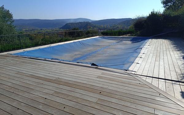 Appartement à louer    1 pièce •  Salavas