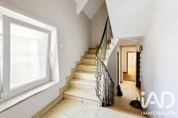 Immeuble à vendre 241 m² Rohan