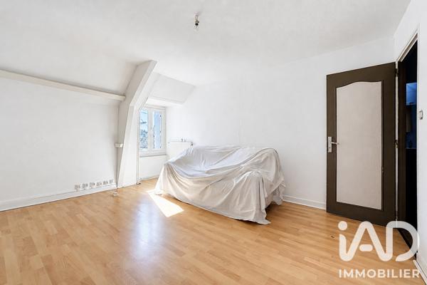 Immeuble à vendre 241 m² Rohan