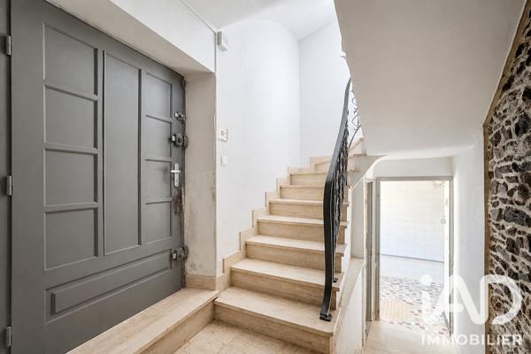 Immeuble à vendre 241 m² Rohan