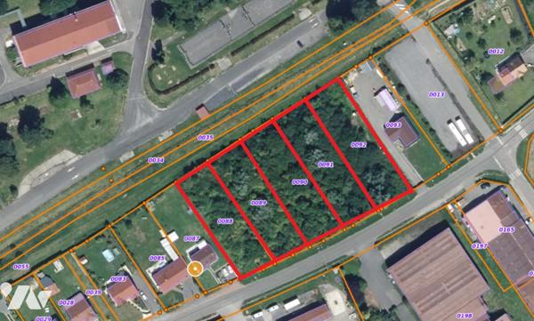 A vendre terrain à bâtir situé à Doullens