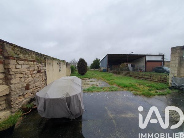 Immeuble à vendre 356 m² Houdancourt