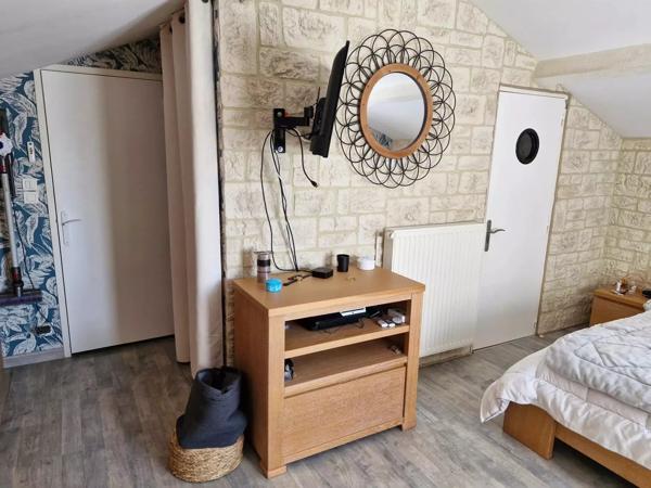 AGREABLE PAVILLON SUR SOUS SOL A SAINTE RADEGONDE