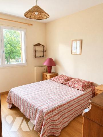A VENDRE - RENNES - T3 de 87,92 m² + double garage + cave - À 10 minutes environ à pied de la p...