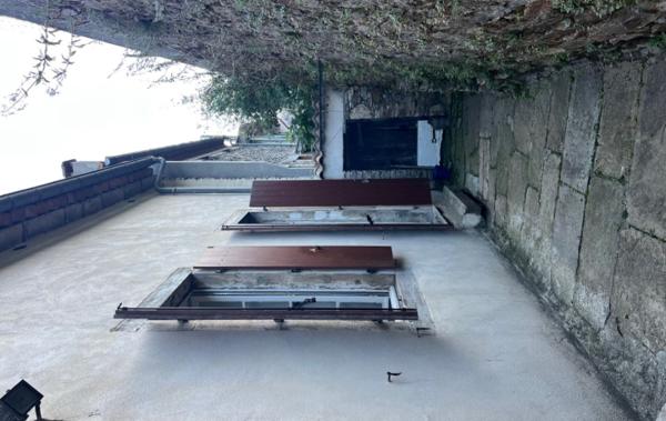 Vente Maison de village avec grand garage cour intérieure à rénover Saint-pons-de-thomieres   