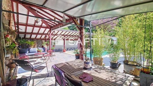 Une cave de caractère, métamorphosée en demeure d’exception