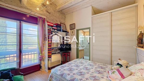 Une cave de caractère, métamorphosée en demeure d’exception