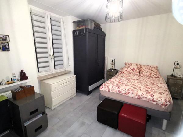 Appartement avec jardinet