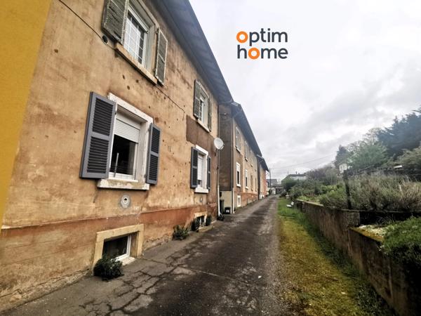 Appartement avec jardinet