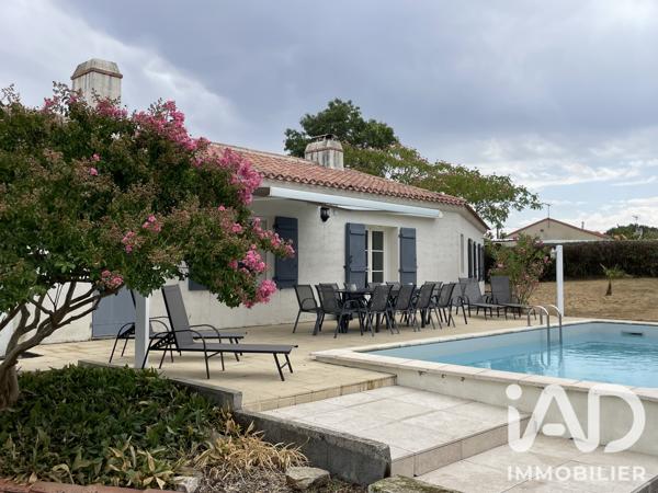 Maison à vendre 6 pièces 117 m² Chantonnay