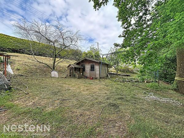 QUIMPERLE - Terrain constructible 988m²