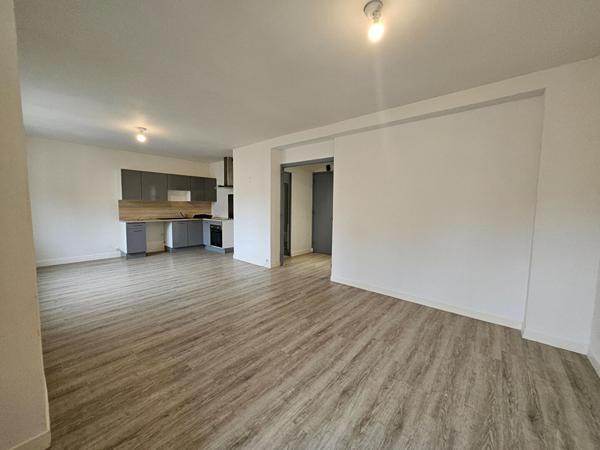 APPARTEMENT BOURG EN BRESSE - 3 pièce(s) - 68.65 m2