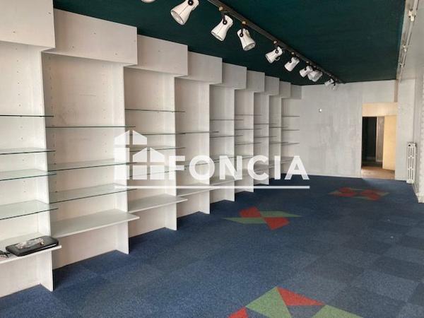 Local commercial 2 pièces à louer