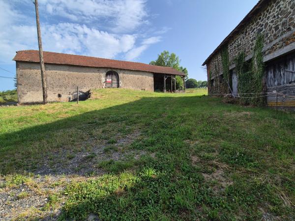 Maison à vendre 2 pièces AYRENS (15)