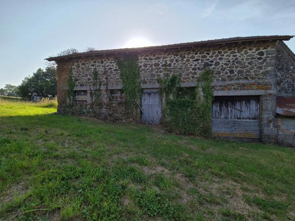 Maison à vendre 2 pièces AYRENS (15)