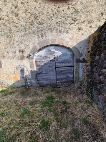 Maison à vendre 2 pièces AYRENS (15)