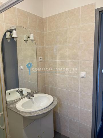 Maison
                                                                                                                                                                                                                                                                                                                        6 pièce(s)                                                                                                                                                                                                          4 chambre(s)                                                                                                                                                                                                          120  m²