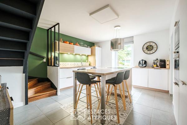 Maison de charme avec piscine, vue sur l’étang et proche des commodités