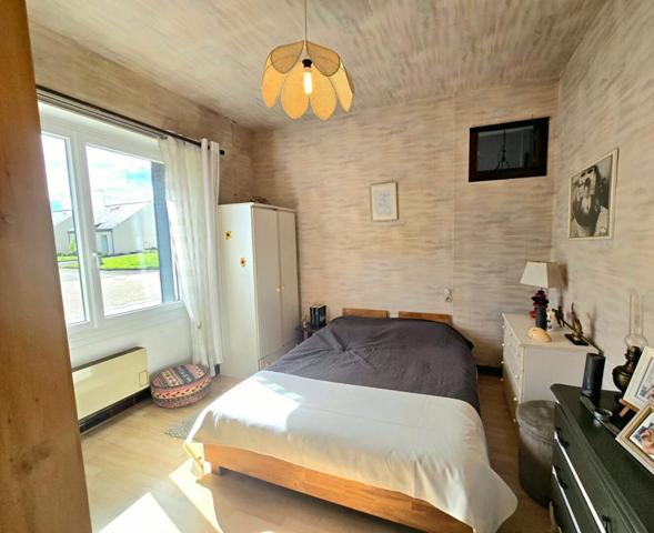 Maison Auvers Le Hamon 6 pièce(s) 152 m2