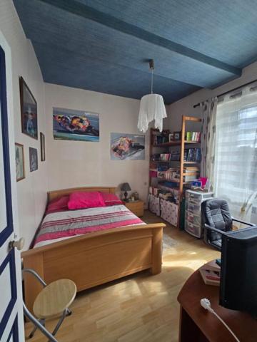 Maison Auvers Le Hamon 6 pièce(s) 152 m2