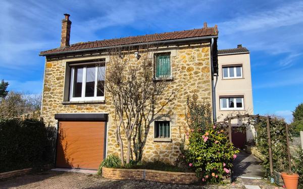 Maison à vendre    5 pièces • 178,75 m2 La Norville