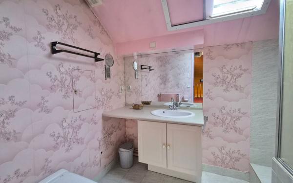 Maison à vendre    5 pièces • 178,75 m2 La Norville