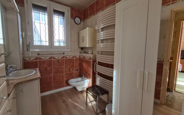 Maison à vendre    5 pièces • 178,75 m2 La Norville