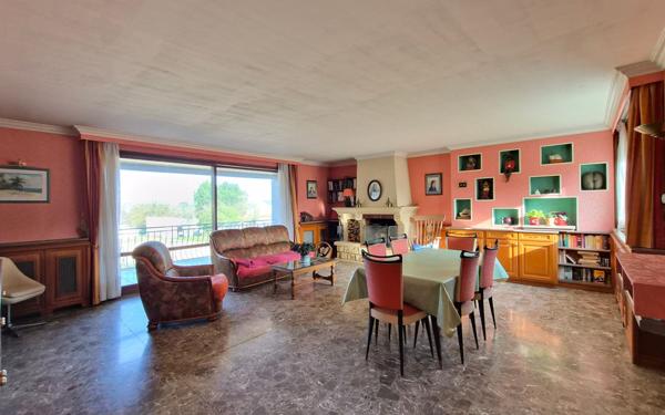 Maison à vendre    5 pièces • 178,75 m2 La Norville