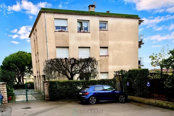 Appartement rdj  T2 avec  vue dégagée