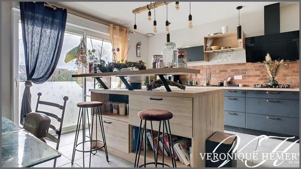 Ancienne rénovée 3 chambres avec terrain d'agrément et pré
