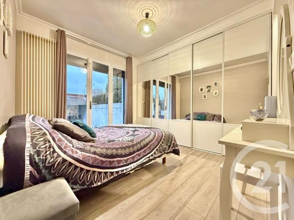 Maison à vendre  8 pièces - 209 m2 LIVRY GARGAN - 93