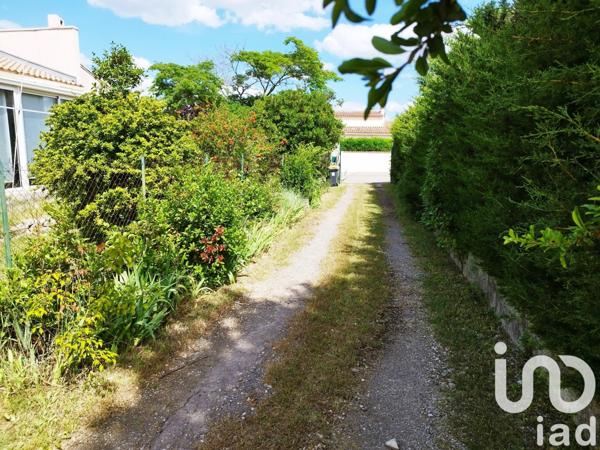 Maison traditionnelle 7 pièces de 170 m² à Caveirac (30820)