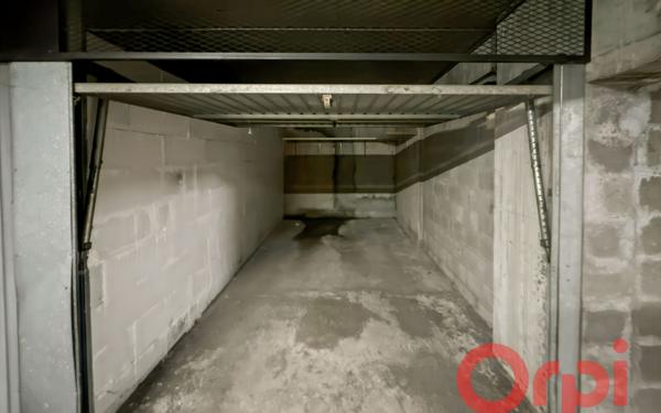 Appartement à vendre    1 pièce • 32 m2 Bourges