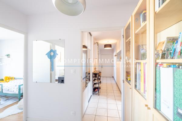 Appartement
                                                                                                                                                                                                                                                                                                                        5 pièce(s)                                                                                                                                                                                                          3 chambre(s)                                                                                                                                                                                                          92.63  m²