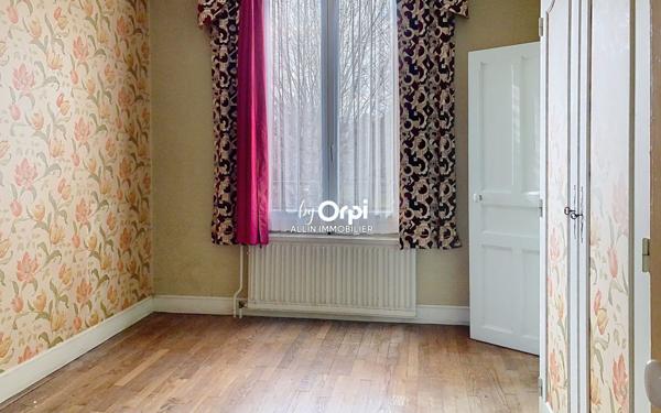 Maison à vendre    3 pièces •  Montluçon