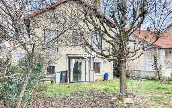 Maison à vendre    3 pièces •  Montluçon