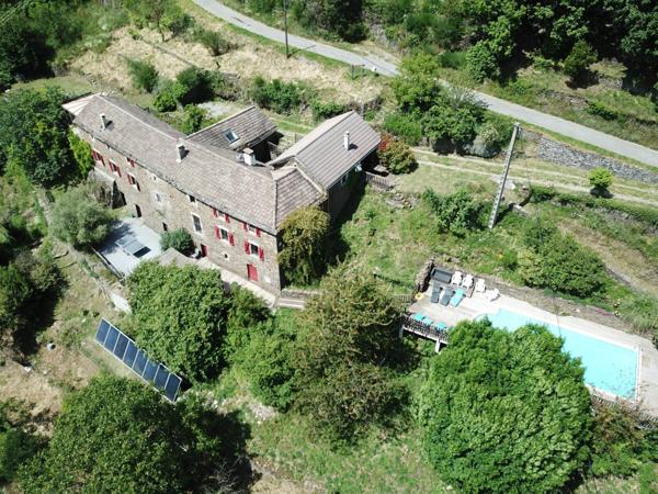 Maison à vendre    14 pièces •  Joyeuse