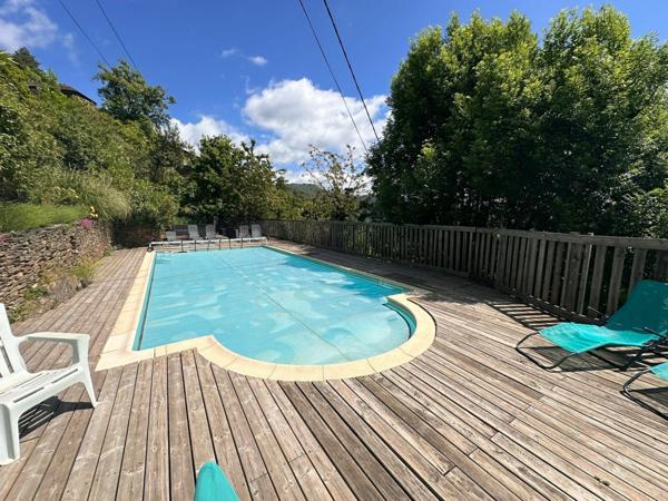 Maison à vendre    14 pièces •  Joyeuse