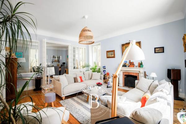 Biarritz, Appartement 6 Chambres -  257 m² à vendre