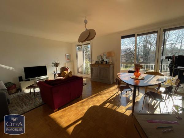 Appartement à louer 3 pièces 77.52m²