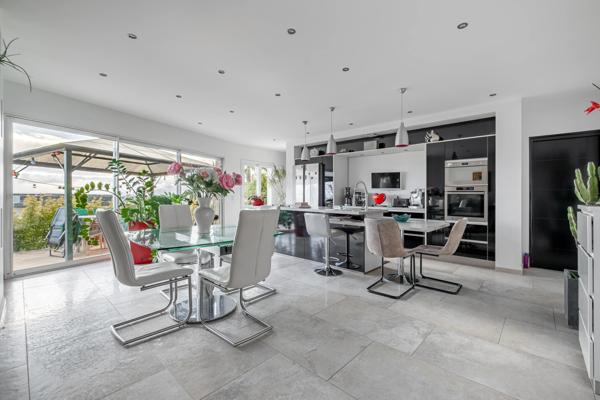 Maison 10 pièces - 290 m² Exclusivité efficity