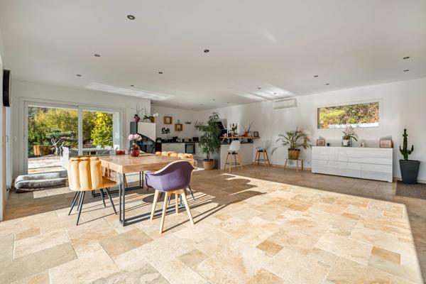 Maison 10 pièces - 290 m² Exclusivité efficity