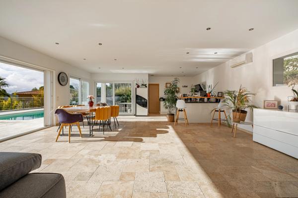 Maison 10 pièces - 290 m² Exclusivité efficity