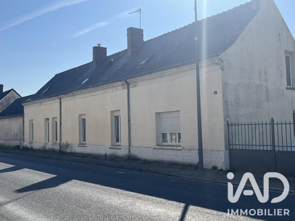 Maison à vendre 5 pièces 213,85 m² Noyant-Villages
