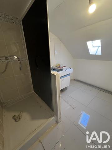 Maison à vendre 5 pièces 213,85 m² Noyant-Villages