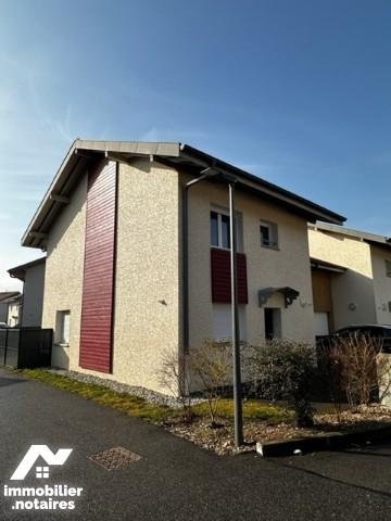 Villa mitoyenne 5 pièces à Publier