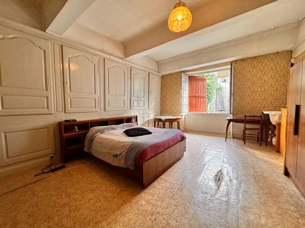 Maison - 4 pièces - 144 m²